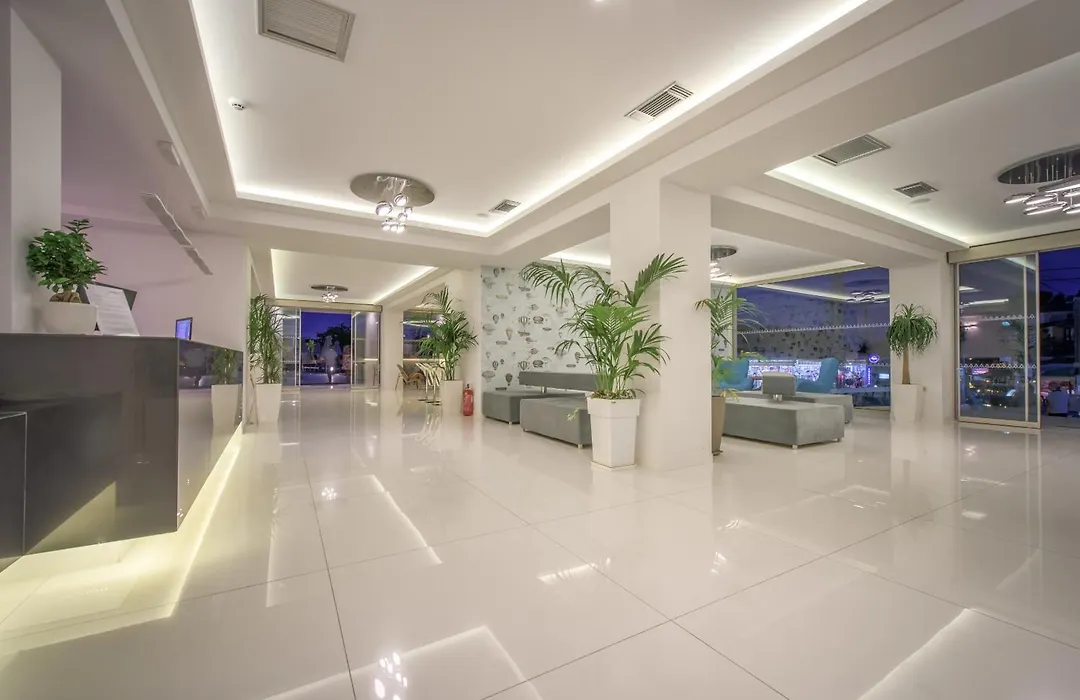 Azure Resort&SPA-1